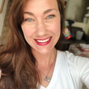 Meet your Posher, Jes